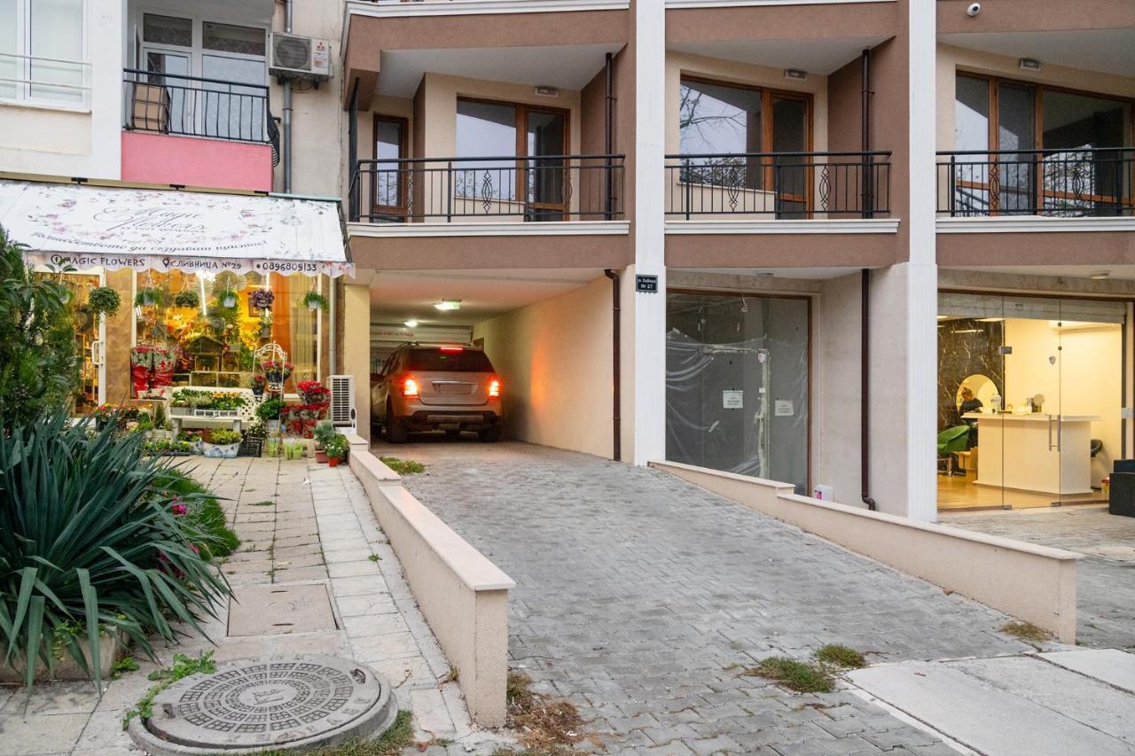 Joy Apartment Burgas Center Private Parking Екстер'єр фото